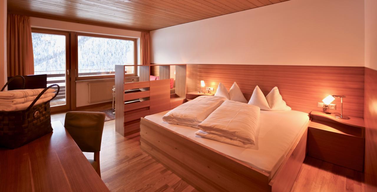 Marlet Hotel 4*